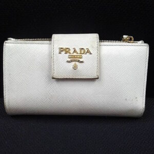 PRADA - 本物 プラダ PRADA 本革 サフィアーノレザー二つ折り長財布